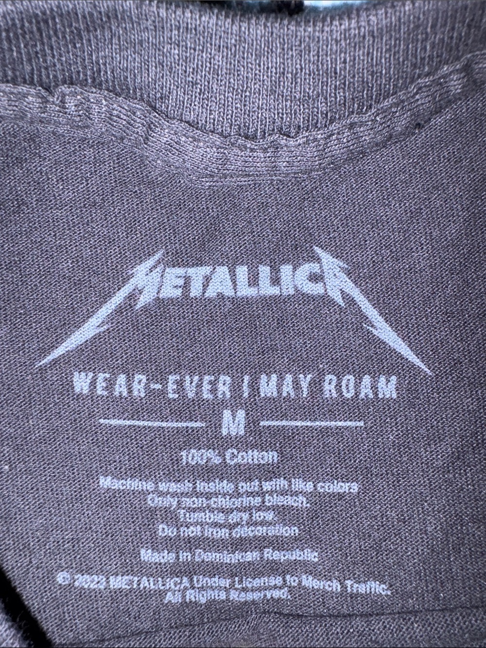 Metallica 2023 & 2024 World Tour Concert Tee Shirt - Picture 4 of 12